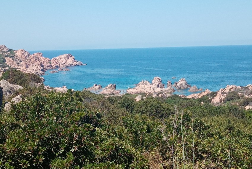 cala rossa canneddi vendita